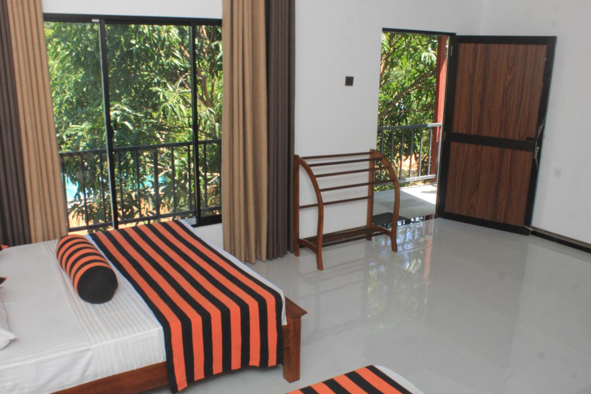 Sigiriya Sun Shine Villa מראה חיצוני תמונה