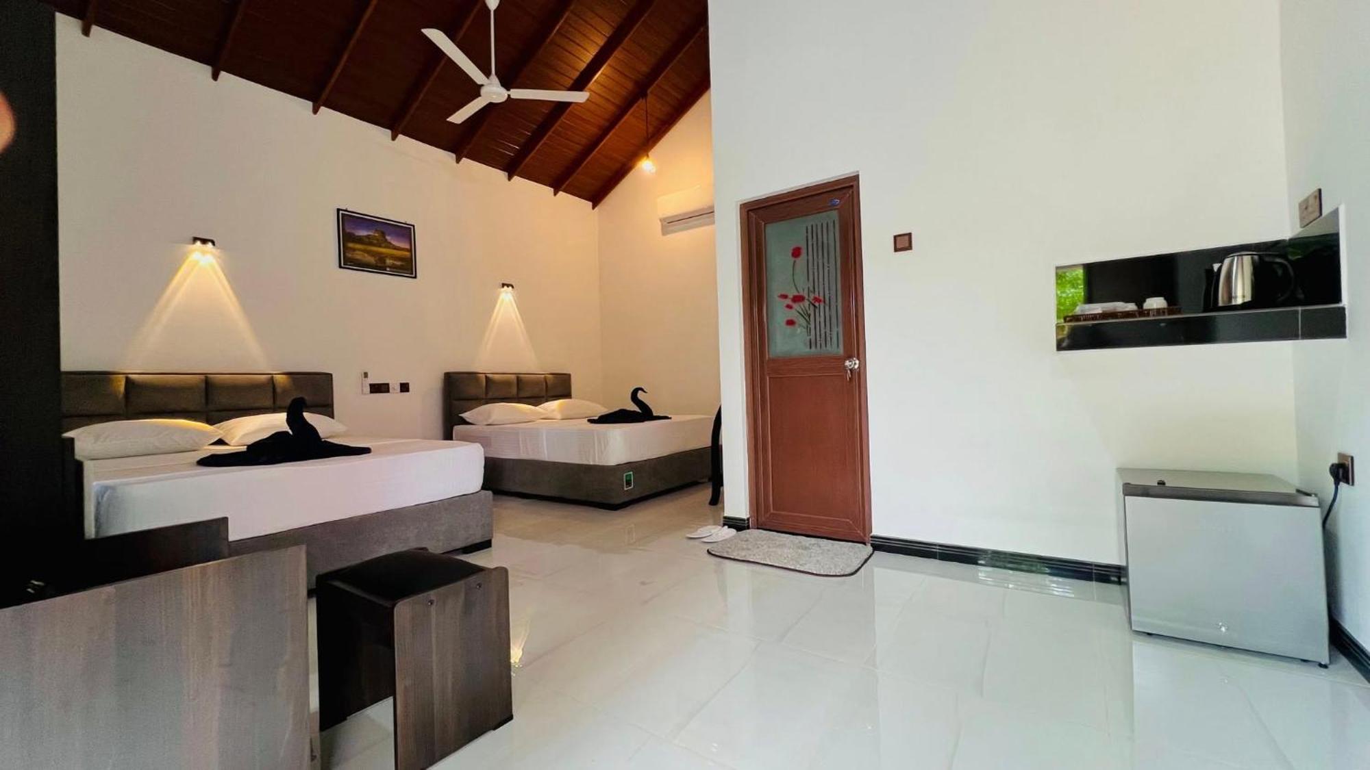Sigiriya Sun Shine Villa מראה חיצוני תמונה